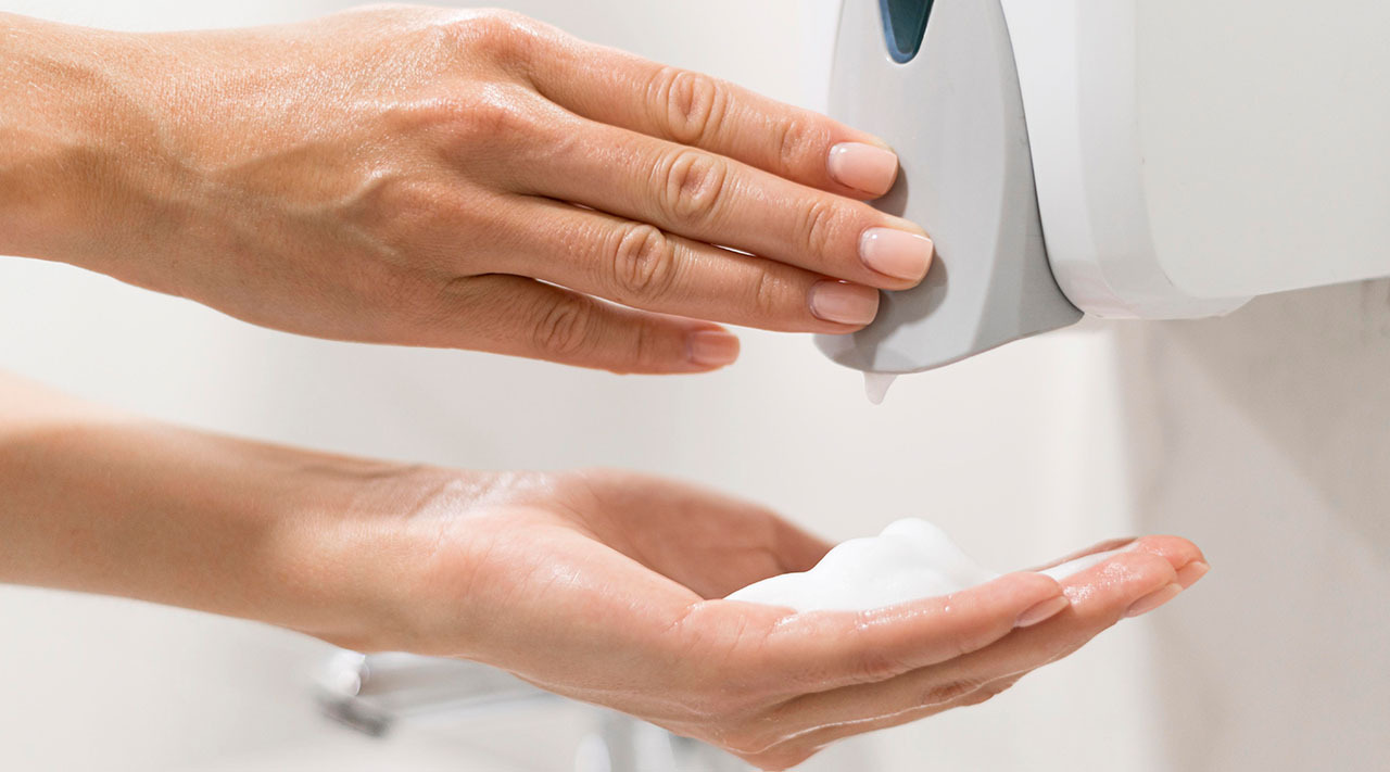 comme hand sanitizer